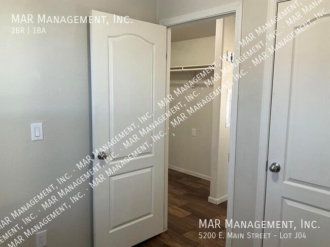 Building Photo - 5200 E Main St