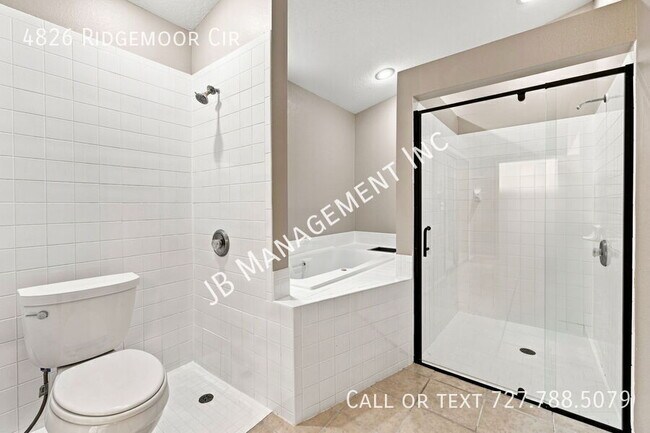 Building Photo - 4826 Ridgemoor Cir