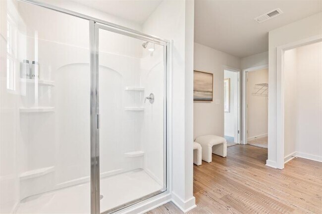 Building Photo - 971 Sutherland Ln