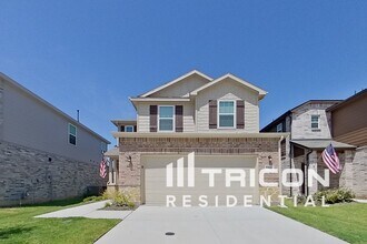 Building Photo - 2410 Carlow Ln