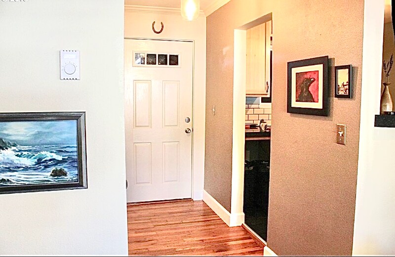 Building Photo - 9333 N Lombard St