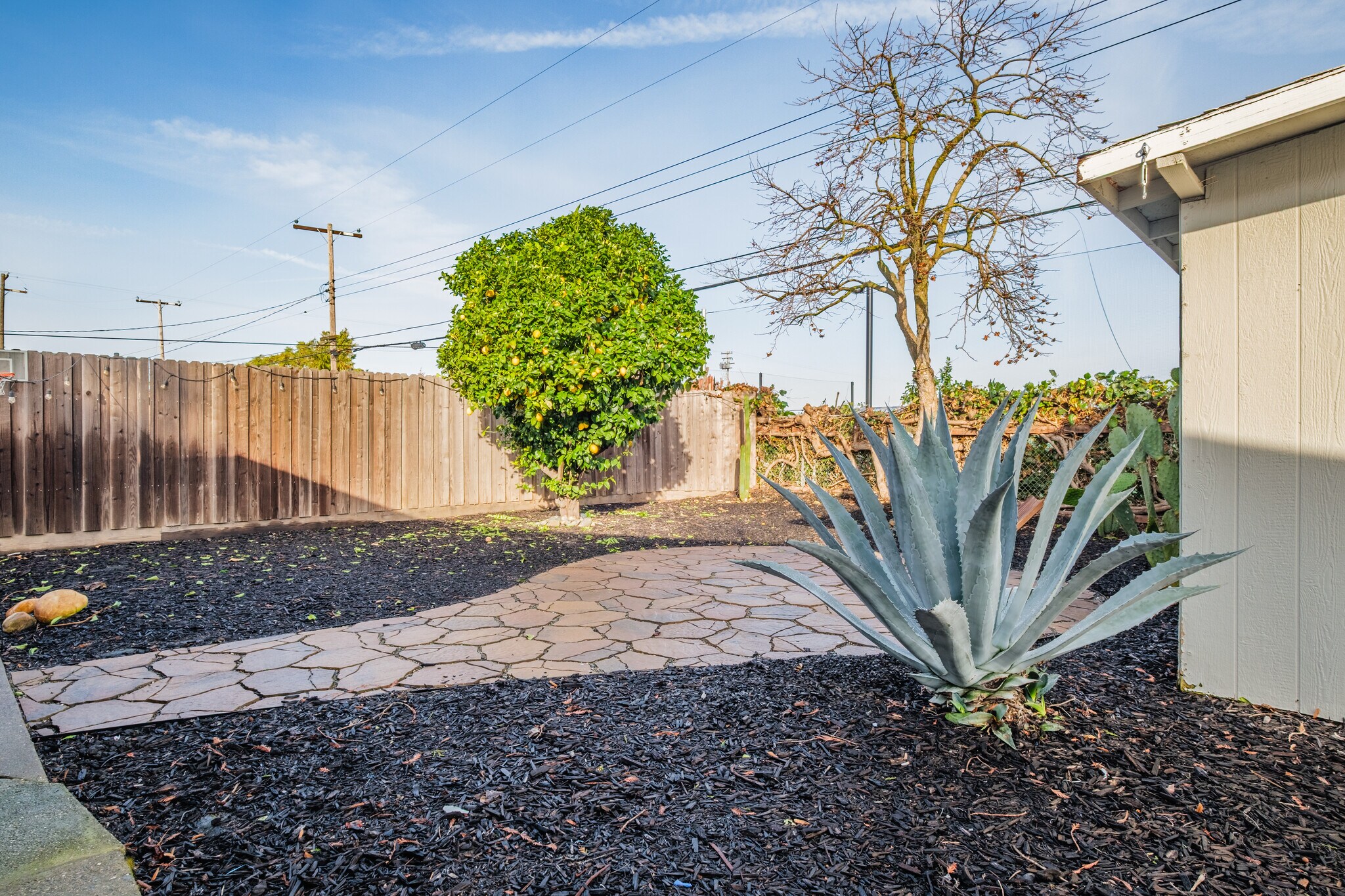 Building Photo - 5521 27th Ave