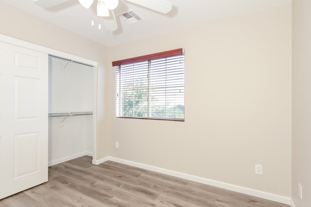 Building Photo - 26681 N Babbling Brook Dr