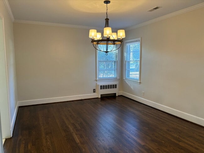 Building Photo - Hamilton Lakes Park Area 3 BR in Grimsley HS District