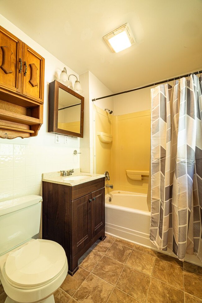 Building Photo - Spacious House on Old Six Mile Rd. - Water...