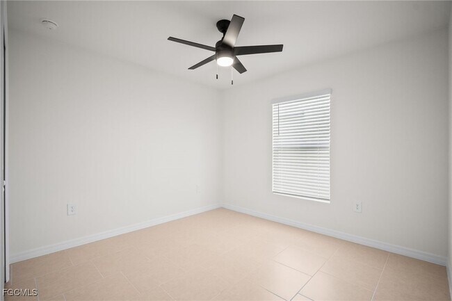 Building Photo - 17633 Paradiso Wy