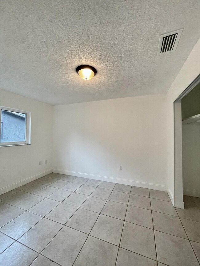 Building Photo - 11420 NW 35th St