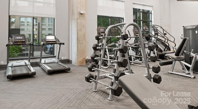 Building Photo - 145 New Bern St