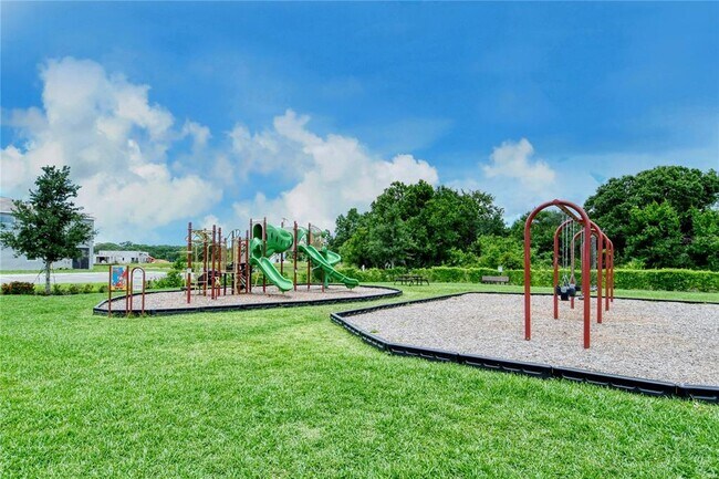 Building Photo - 11419 Planetree Pl