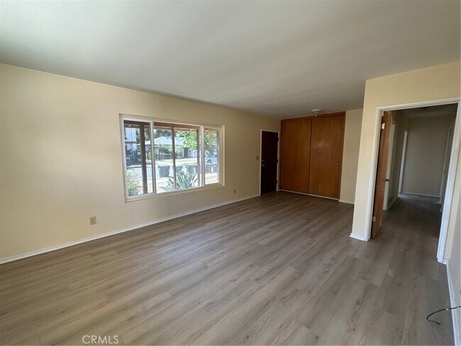 Building Photo - 1540 Abbot Ave