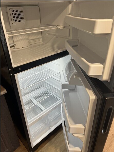 Building Photo - 5214 Guthrie St