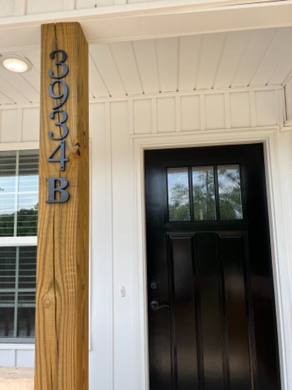 Building Photo - 3934 Lodge Rd