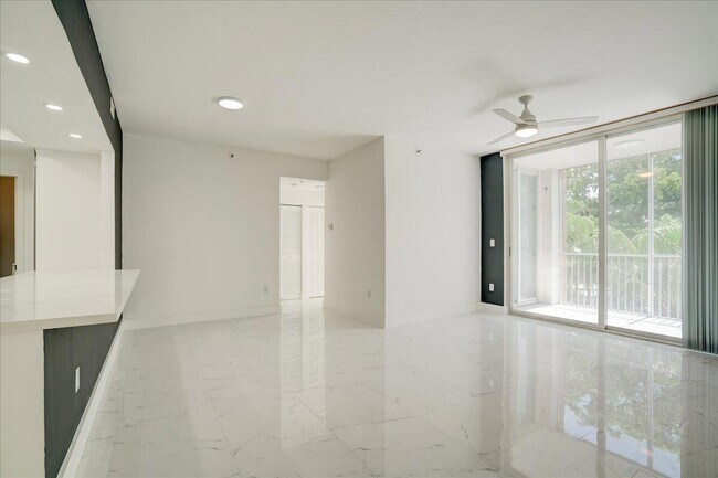 Building Photo - 9805 NW 52nd St