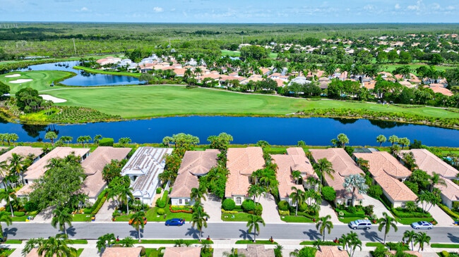 Building Photo - 119 Esperanza Way