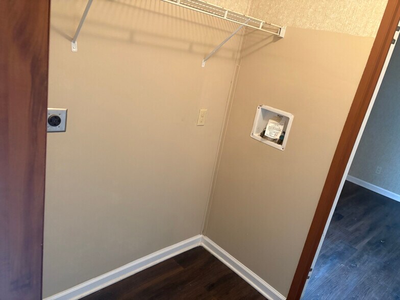 Building Photo - 162 Aspire Ln