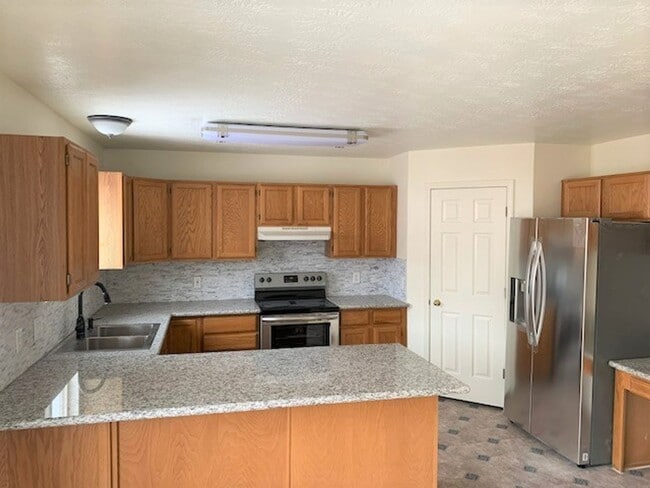 Building Photo - 3509 Forest Ct