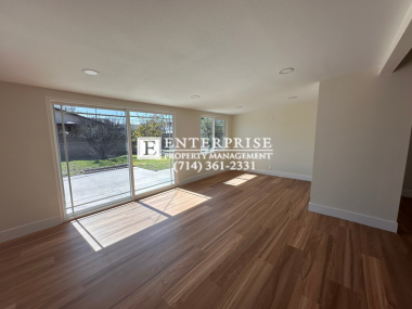 Building Photo - Stunning Remodeled Anaheim Home | 3-Bed, 2...