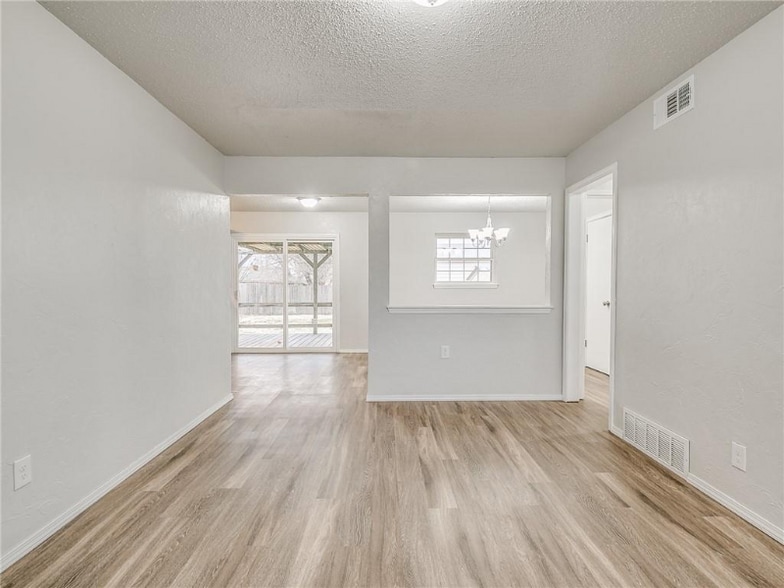 Building Photo - 2717 SW 80th St