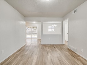 Building Photo - 2717 SW 80th St
