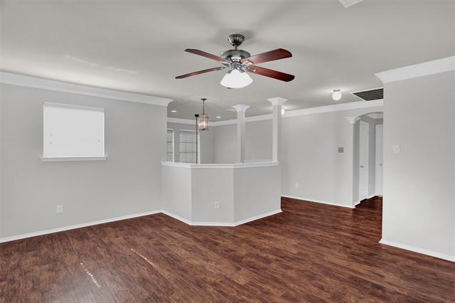 Building Photo - 2138 Meadow View Dr