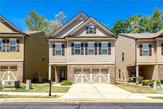 Building Photo - 5216 Apple Grove Rd NE