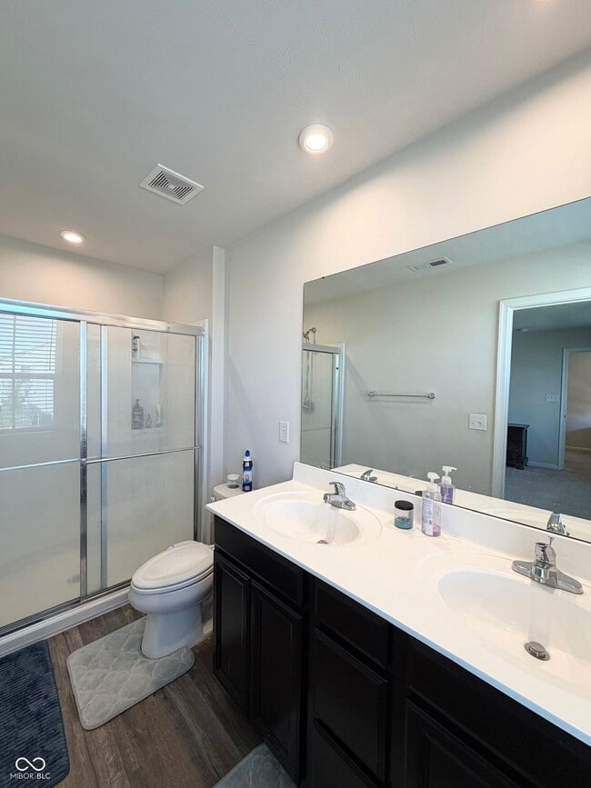 Building Photo - 2637 Spurlock Ln