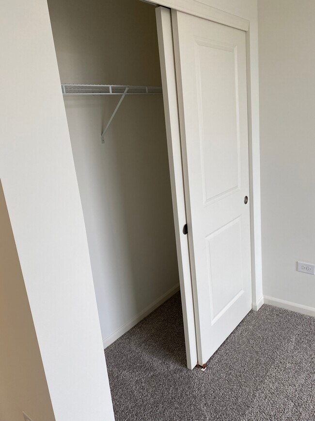 Building Photo - 1300 Catalina Ct