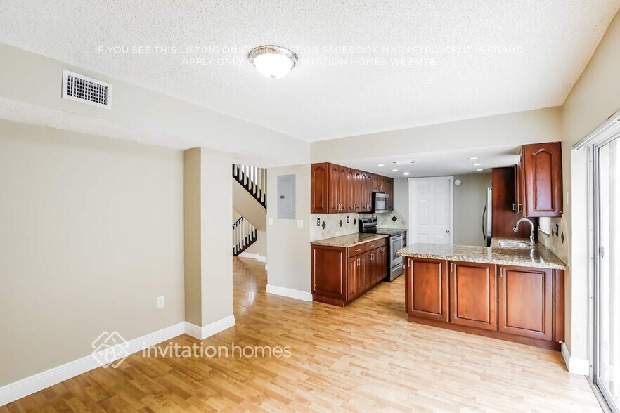 Building Photo - 12680 NW 9th Way