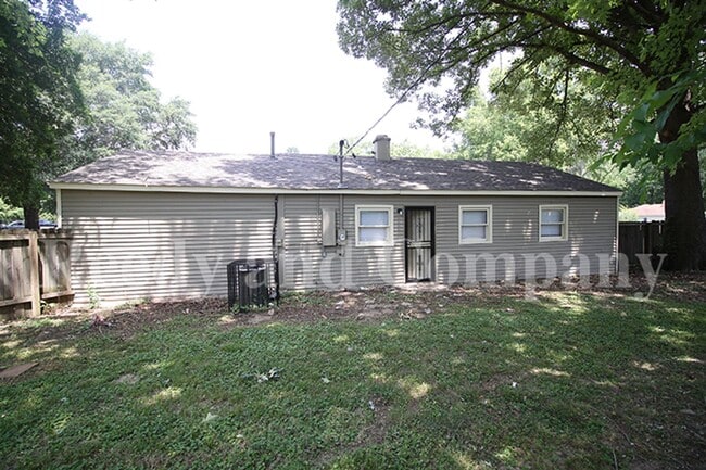 Building Photo - 961 Carrolton Rd