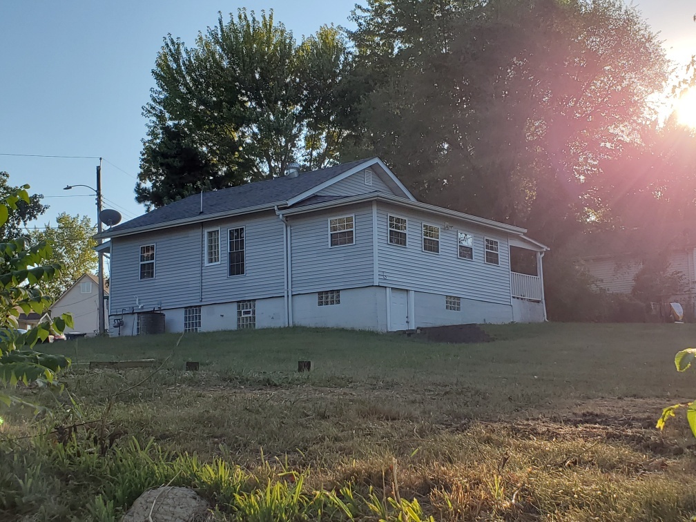 Back of house - 25 Maple St