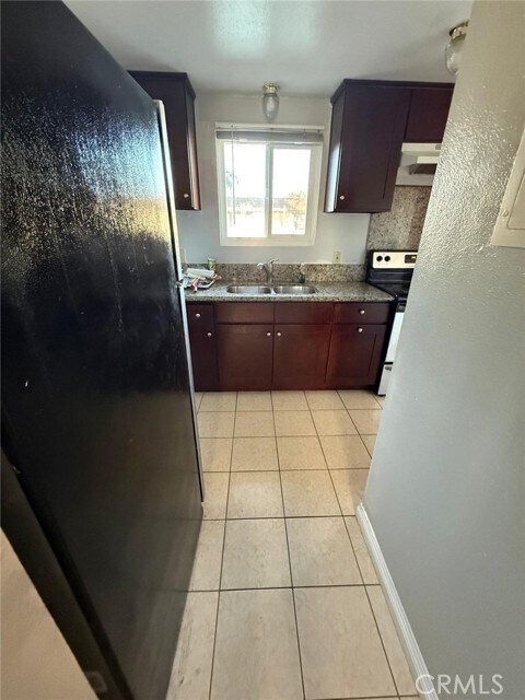 Building Photo - 12835 10th St