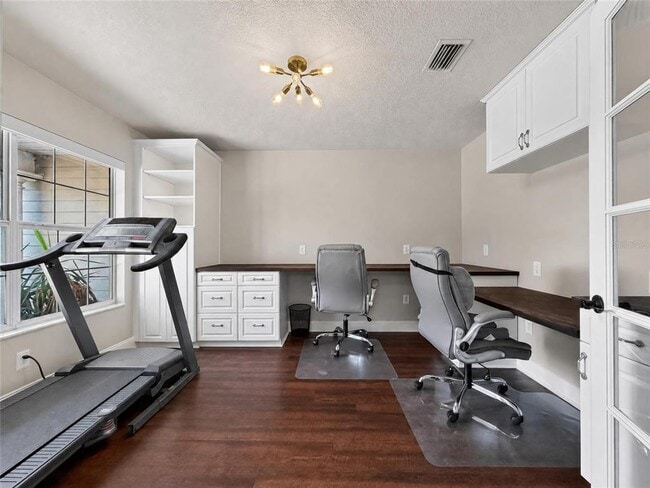 Building Photo - 33721 Spring Dr