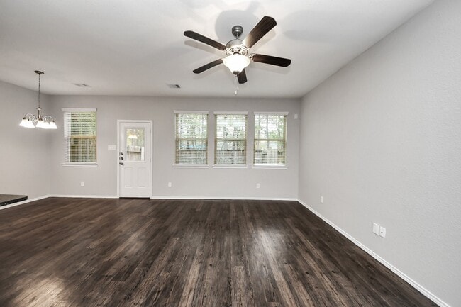 Building Photo - 16130 Beachside Pl