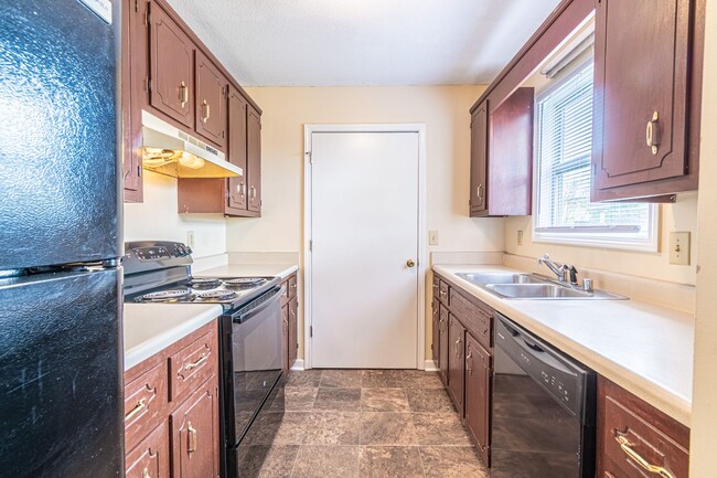 Building Photo - Coming Soon...