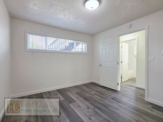 Building Photo - 12345 SW Hall Blvd