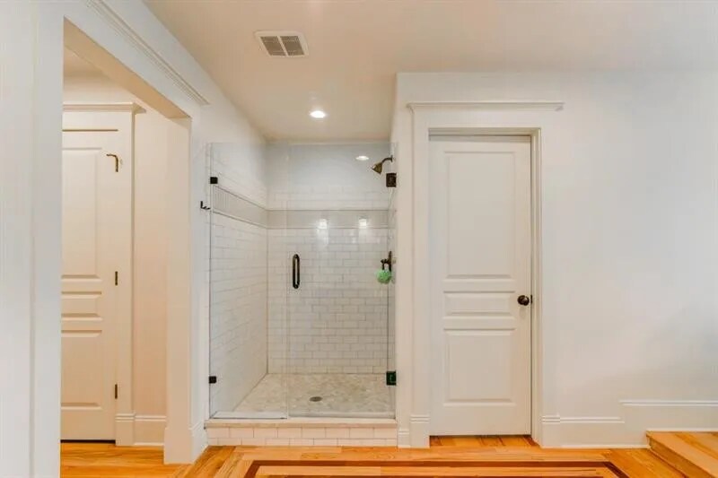 Master Bathroom - 2018 McLendon Ave NE