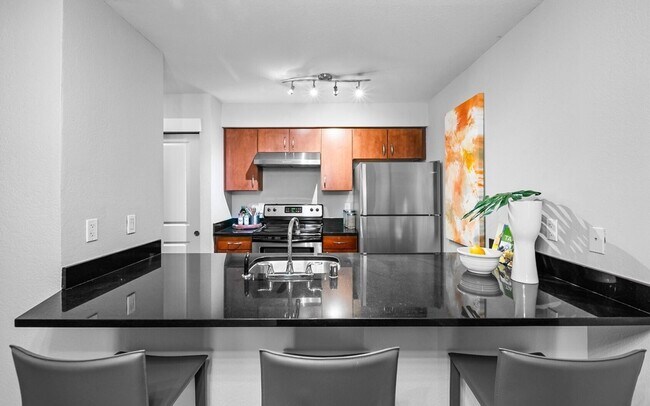 Building Photo - Completely Refreshed Two-Bedroom Condo