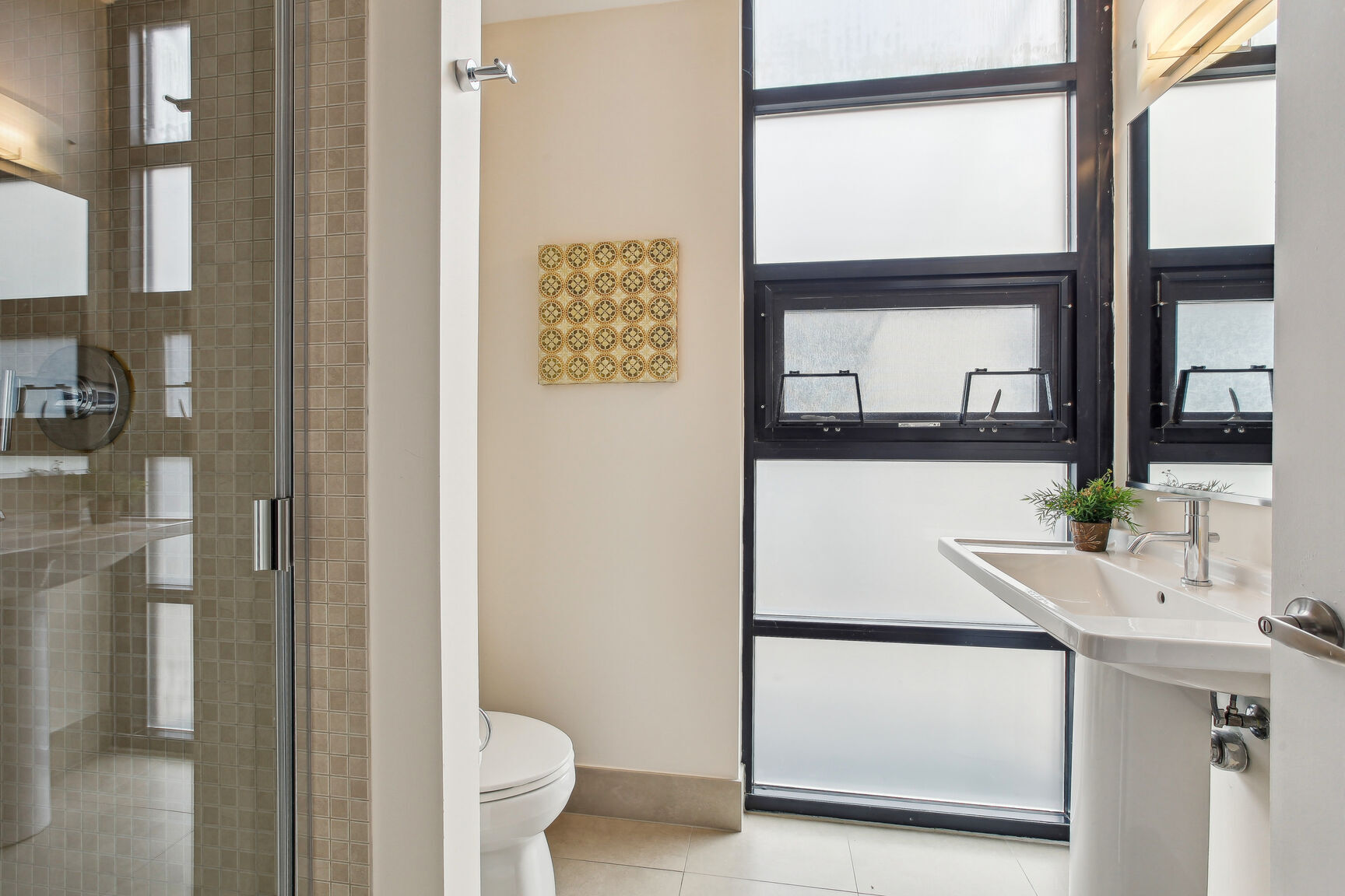 Building Photo - 2125 14th St NW