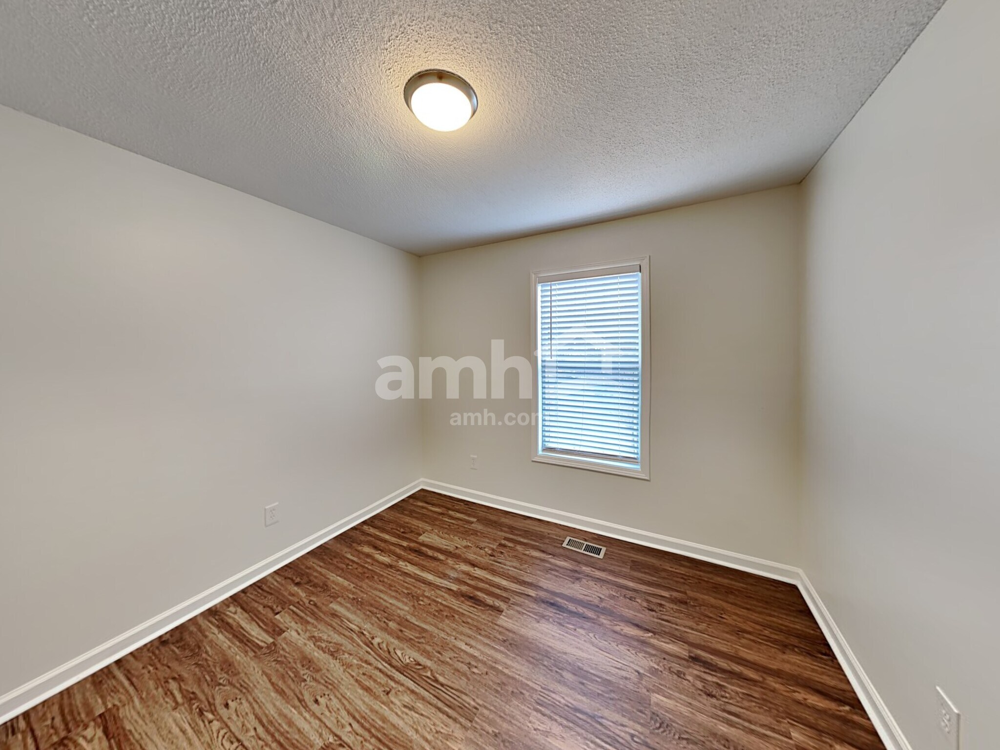Building Photo - 101 Brentwood Ct
