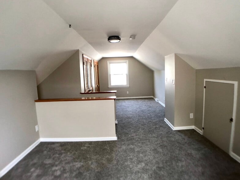 Building Photo - 3806 N 98th St