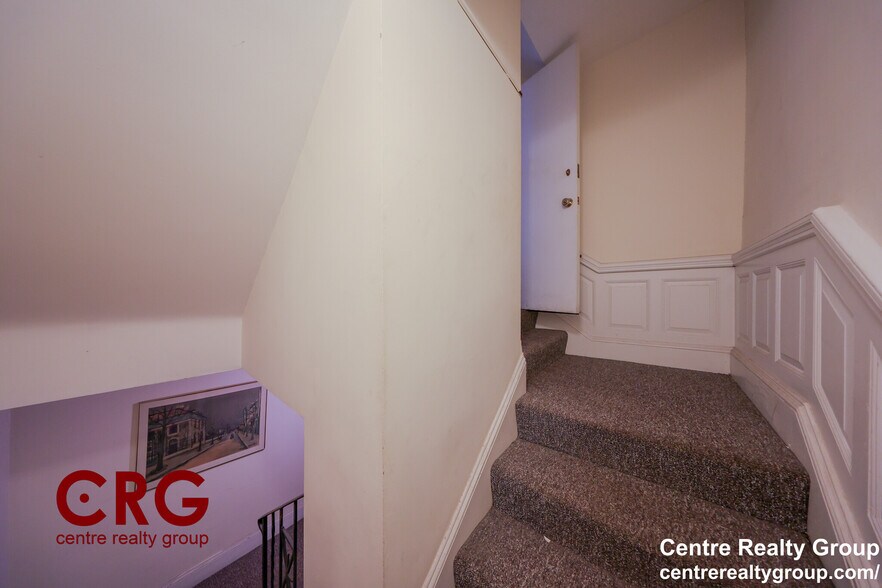 Building Photo - 1712 Beacon St