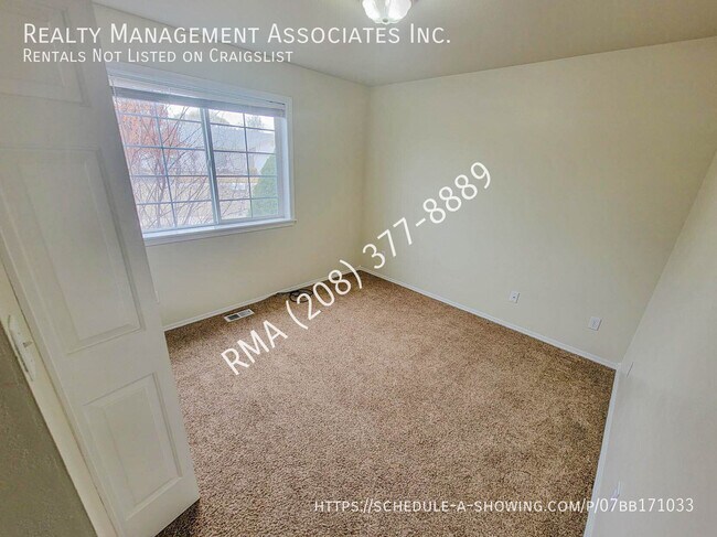 Building Photo - 7421 Edgebrook-Dr