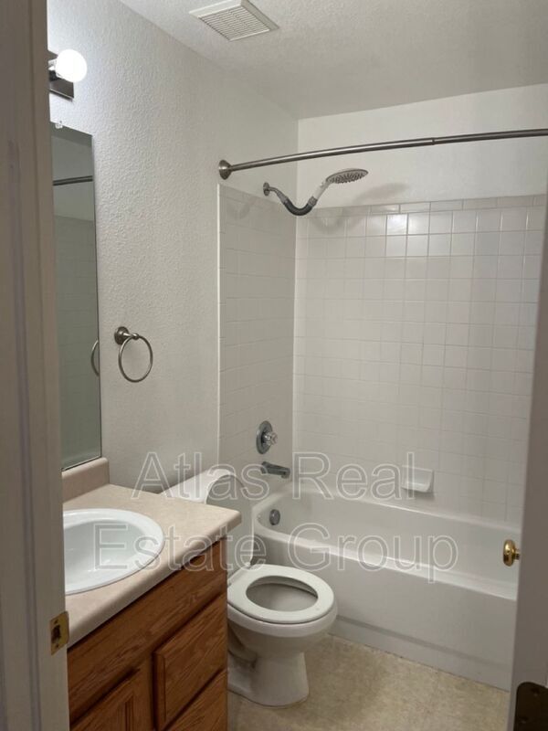 Building Photo - 8179 S Mobile Way