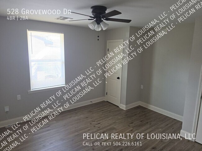 Building Photo - 528 Grovewood Dr