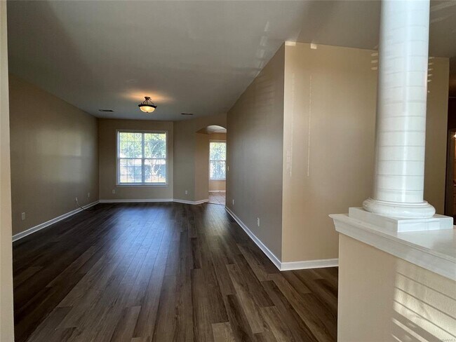 Building Photo - 8951 Alderwood Way