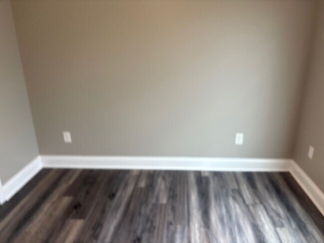 Building Photo - 7013 Golgotha Dr