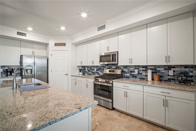 Building Photo - 15919 Grassland Ln