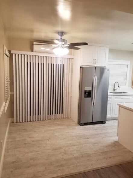 Building Photo - 276 S Sierra Madre Blvd