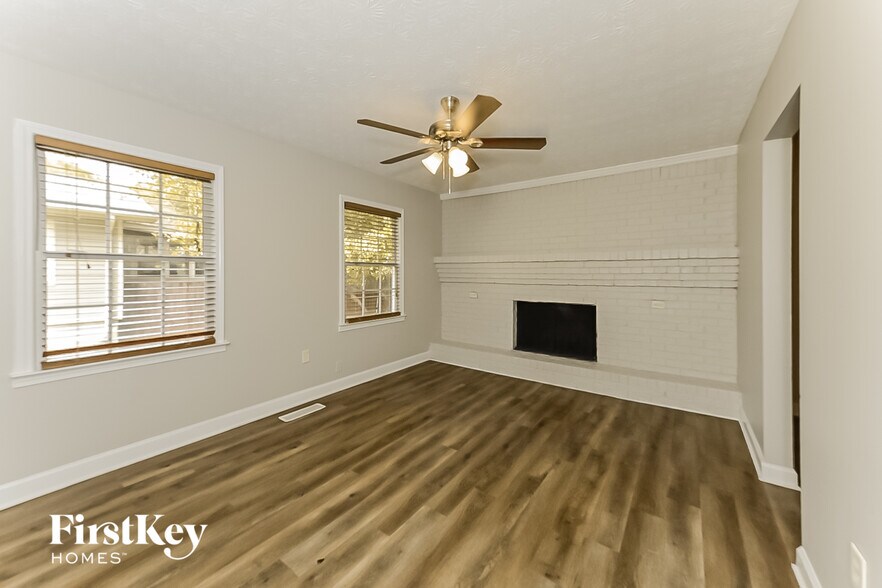 Building Photo - 128 Bryant St