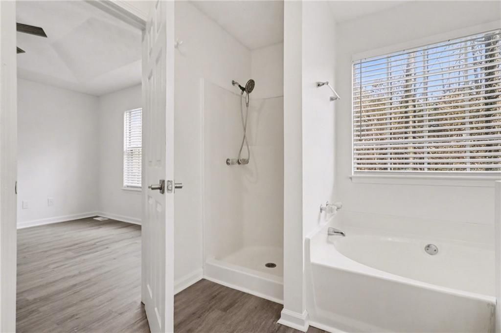 Building Photo - 7797 Mountain Creek Way